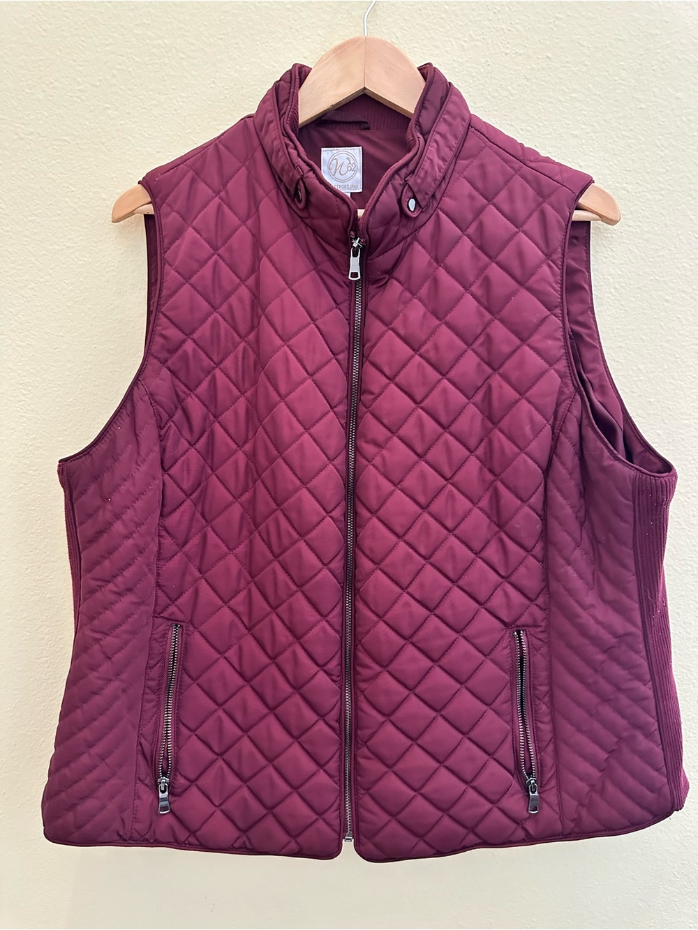 Westport 62 Woman’s Quilted Burgundy Vest